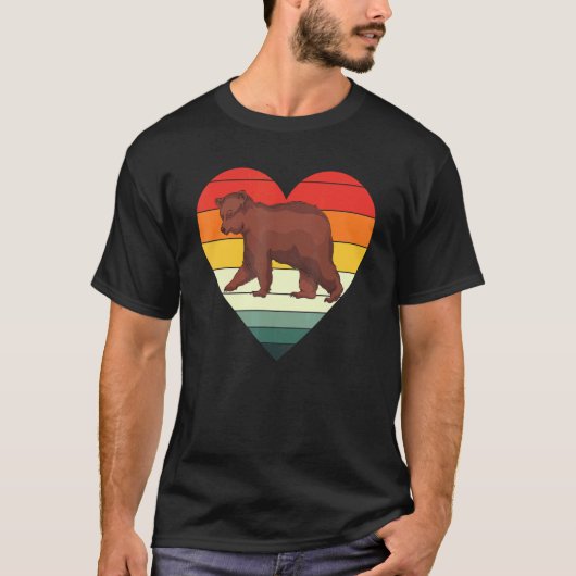 森林動物ブラウンベアレトロハート動物クマ Tシャツ (正面)