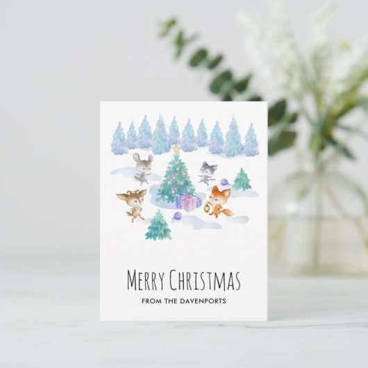 森林動物踊りのまわりにクリスマスツリー ポストカード (スタンド正面)