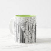 森林女の子の「Saltus Puella」の幸せな思考のコーヒー ツートーンマグカップ (正面左)