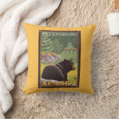 森林-ピーターズバーグ、アラスカのツキノワグマ クッション (ブランケット)