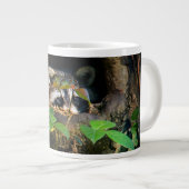 森林 |ラクーンのぞき取り ジャンボコーヒーマグカップ (正面右)