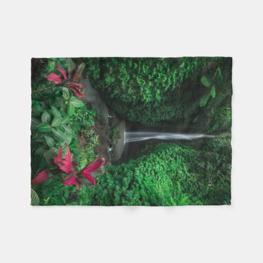 森林 |レクレクバリの滝 フリースブランケット (正面(横))