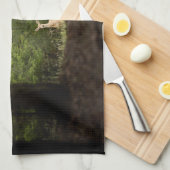 森林 | A白い尾を持つ鹿の森 キッチンタオル (四つ折り)