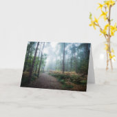 森林 | Dark Foggy Woods Norfolk UK カード (黄色い花)