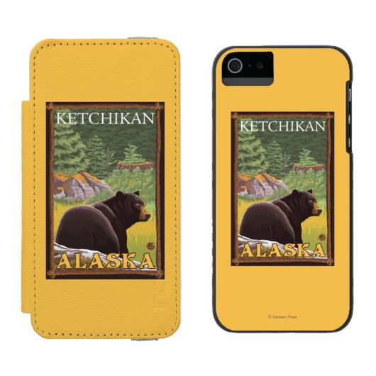 森林- Ketchikan、アラスカのツキノワグマ Incipio iPhoneウォレットケース (並び)