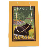 森林- Wrangell、アラスカのツキノワグマ ミディアムペーパーバッグ (正面)
