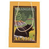 森林- Wrangell、アラスカのツキノワグマ ミディアムペーパーバッグ (裏面)