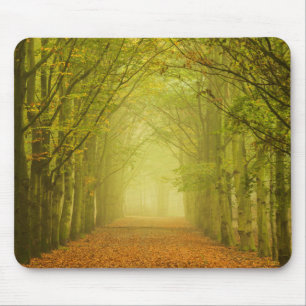 森林mousepadのライトのトンネル マウスパッド