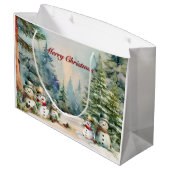 森霜の降りたの思い出：雪だるまと松の大木 ラージペーパーバッグ (裏面アングル)