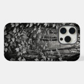 森 iPhoneケース (裏面横)