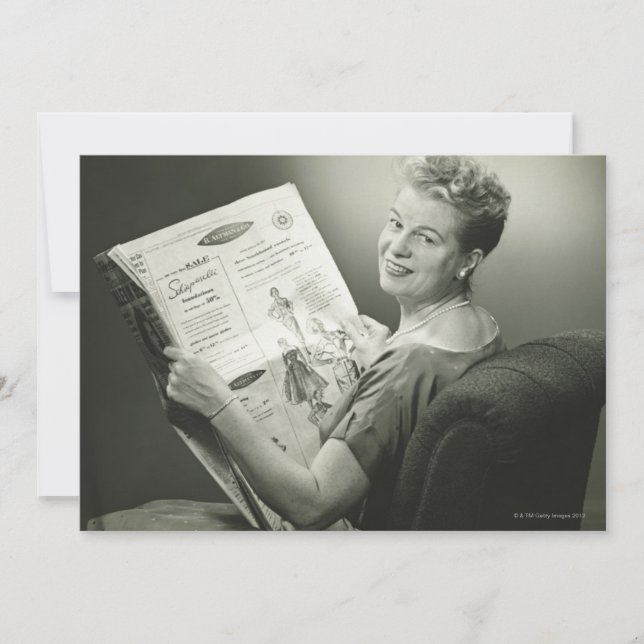 椅子に座っている女性 (正面)