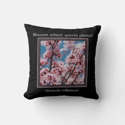 植感動的えられた花パーソナライズされた クッション (正面)