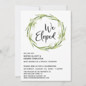 植物のリースと"We Eloped"タイポグラフィーデザインの結婚式後向けグッズ 招待状 (正面)