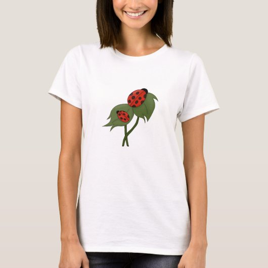 植物の上に2つのキュートなラディバグ Tシャツ (正面)