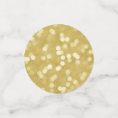 植物の花輪がデザインされたゴールドの結婚式テーブル コンフェッティ (スモール正面)