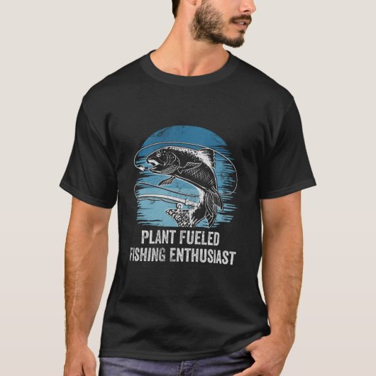 植物を燃料とする釣り好きライフスタイル 狩猟 Tシャツ (正面)