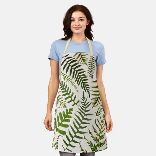 植物性グリーンシダプリントエプロン エプロン (着用した状態)