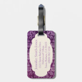 植物性パターン（の模様が）ある紫とクリーム ラゲッジタグ (裏面縦)