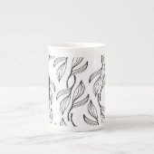 植物性緑フローラ白黒モノグラム ボーンチャイナマグカップ (正面)