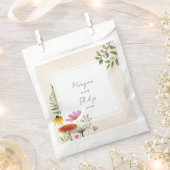 植物林結婚のナプキン フェイバーバッグ (クリップ留めされた状態)