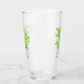 植物誇りを持った母 – 白の鳥の巣シダ。 タンブラーグラス (右)