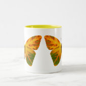 《植物》アスペンリーフバタフライ1 ツートーンマグカップ (中央)