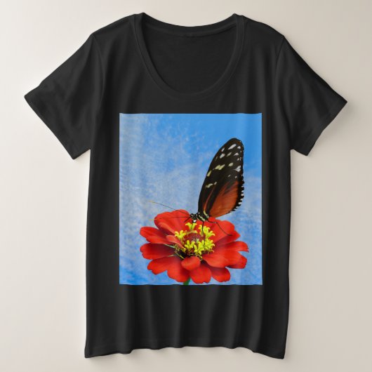《植物》百日草Tシャツで蝶のヘキュ プラスサイズTシャツ (デザイン正面)