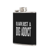 検疫を受けるのは犬中毒者（濃いトーン）2人です フラスク (左)