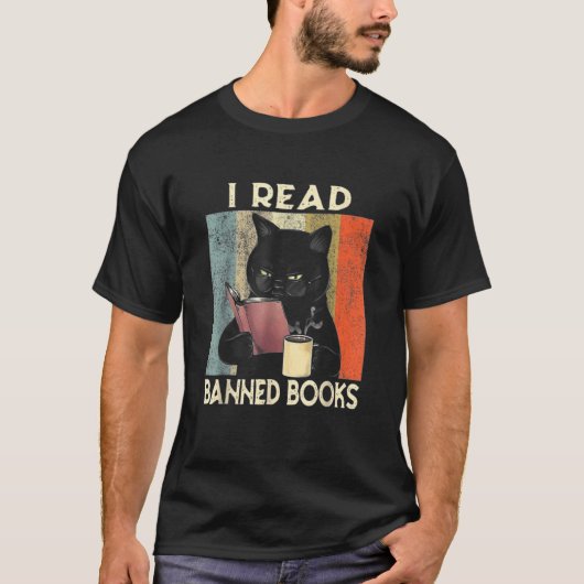 検閲された本を読む 黒猫 読書家 女性 Tシャツ (正面)