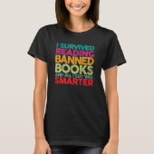 検閲された本を読もう Tシャツ (正面)
