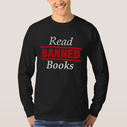 検閲された本を読んでいる本の読者 引用 検閲された本 Tシャツ (正面)