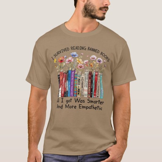 検閲本を読破してみた結果、賢くなっただけだった Tシャツ (正面)