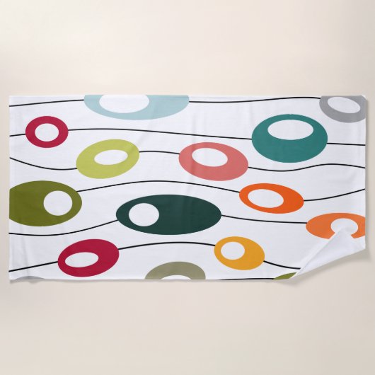 楕円の壁 ビーチタオル (正面)