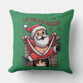 業務上危険なサンタが火災に遭う クッション