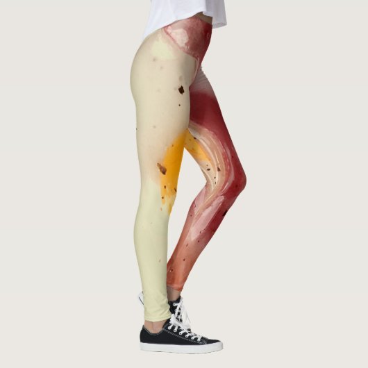 極めて巨大な生き物のようなベーコンと卵、ペッパー付き レギンス (右)