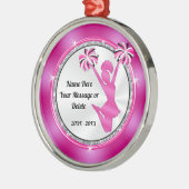 極度のかわいいピンクのパーソナライズなチアリーダーのオーナメント メタルオーナメント (左)