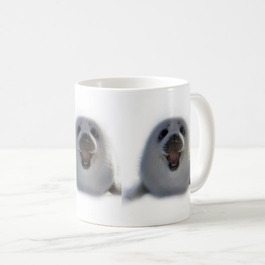 極度のかわいく熱狂するで愛らしい子どものアシカの子犬のコーヒー・マグ コーヒーマグカップ (正面右)