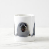 極度のかわいく熱狂するで愛らしい子どものアシカの子犬のコーヒー・マグ コーヒーマグカップ (中央)