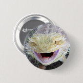 極度の幸せな髭があるドラゴン 缶バッジ (正面&裏面)