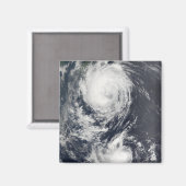 極東に接近する二つの台風 マグネット (正面/裏面)