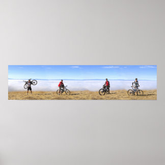 極端なバイクもしくは自転車に乗る人 ポスター