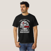 楽しいお兄さんサウルス 恐竜 お兄さん ギフト Tシャツ (正面フル)