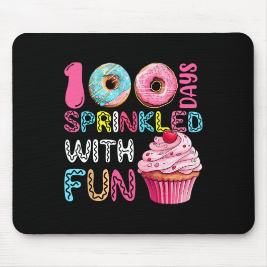 楽しいひとときをちりばめた100日のカップケーキ 100日目の学校生活 マウスパッド (正面)