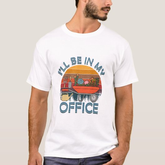 楽しいガーデニングデザイン 私はオフィスにいます Tシャツ (正面)