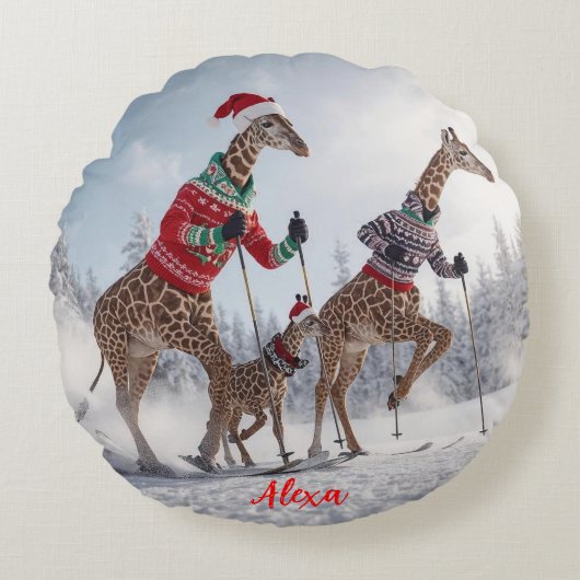 楽しいキリン家族のスキー クリスマス パーソナライズ ラウンドクッション (正面)