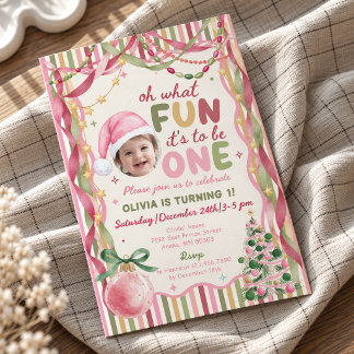 楽しいクリスマスのカラフルな女の子の1歳の誕生日 招待状