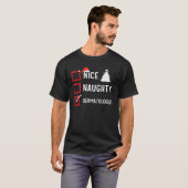 楽しいクリスマスの皮膚科医 いたずらなサンタとナイスガイ Tシャツ (正面フル)