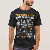 楽しいチェス愛好家の暇つぶしデザイン Tシャツ (正面)