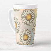 楽しいデイジーパターンオンパステル背景 カフェラテマグ (左アングル)