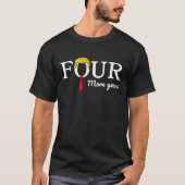 楽しいトランプの髪型ステートメント 2024「あと4年」 Tシャツ (正面)